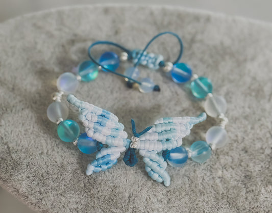 Butterfly glowy bracelet