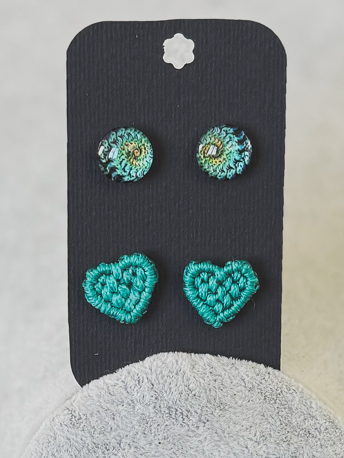 Heart design earring set